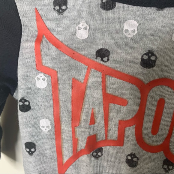 Infants’ WWE Tapout Graphic Full Bodysuit - Picture 3 of 11